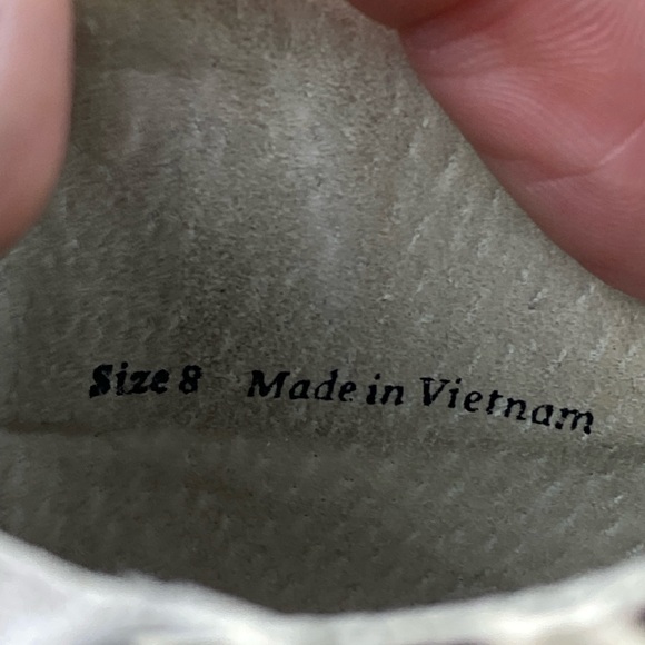 Dolce Vita Zina Mercury Leather Sneakers Silver Snake Print Women’s Size 8. - Picture 11 of 11